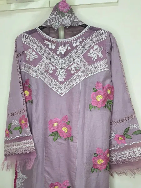 Stylish Attire Prime Ethereal Rose Set (Onion)